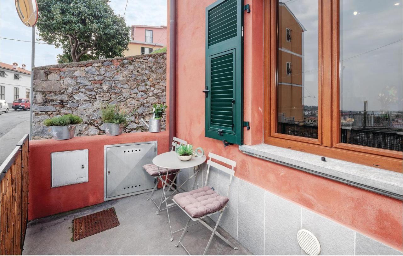 Beautiful Apartment In Pitelli -Sp- With Kitchen La Spezia Exterior foto